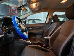 نيسان فيرسا